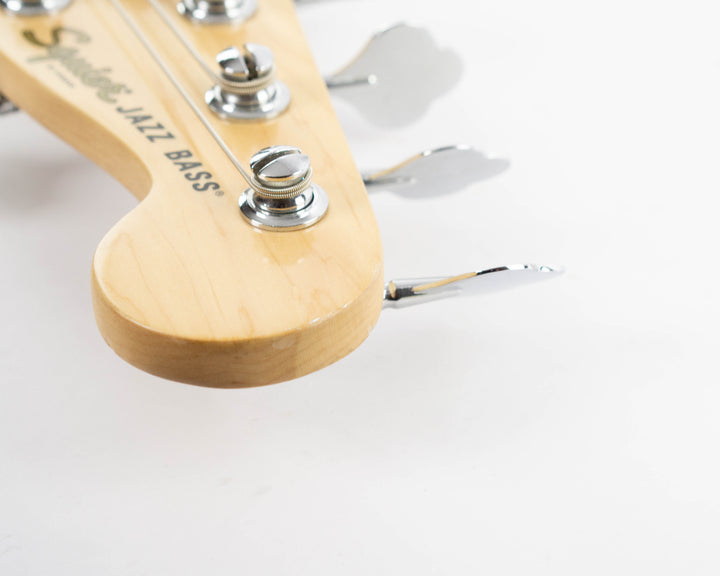 Squier Affinity Jazz Bass V 2021 3-Colour Sunburst