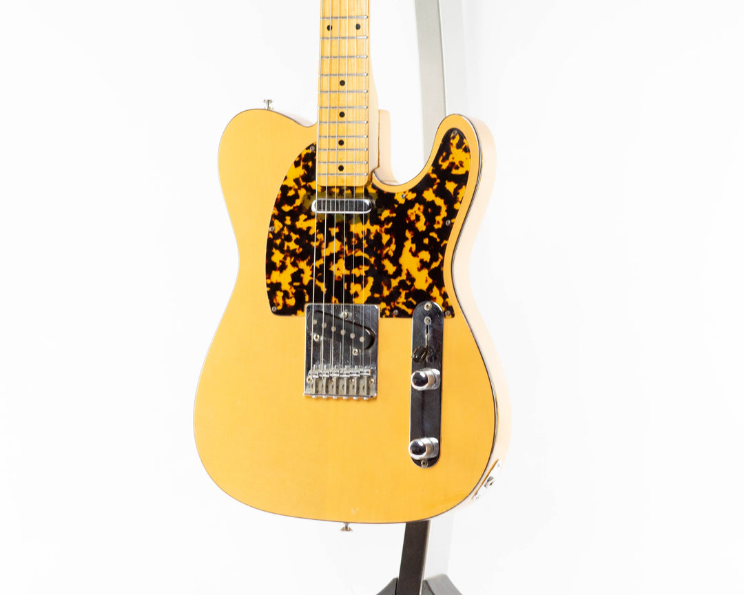 Hondo Deluxe Series 757 1984 Butterscotch