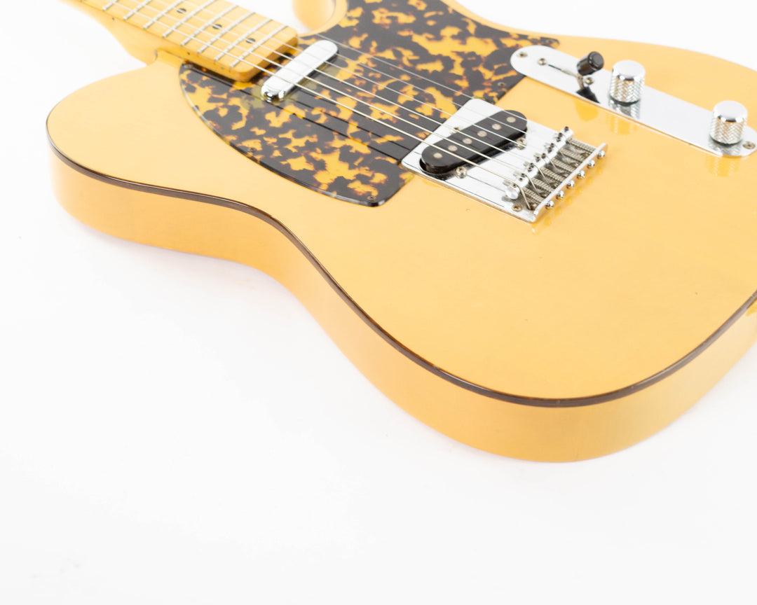 Hondo Deluxe Series 757 1984 Butterscotch