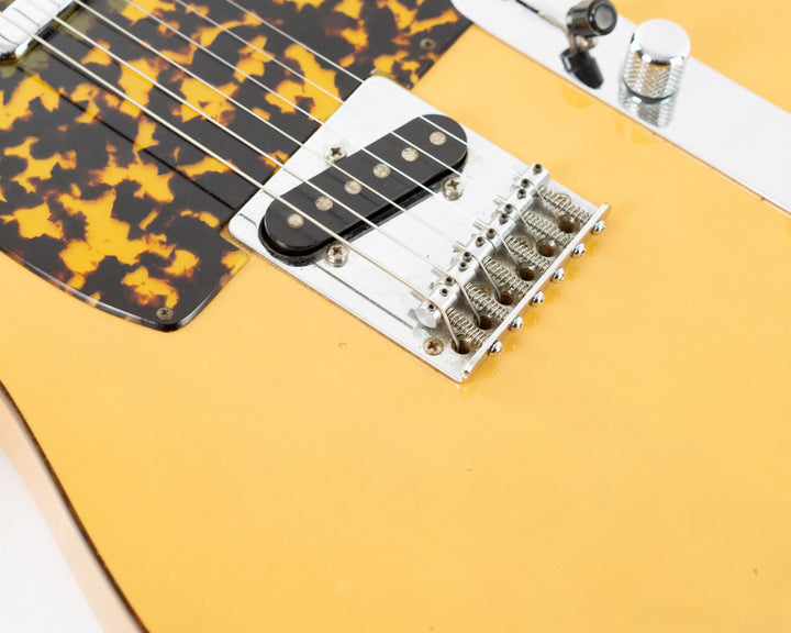 Hondo Deluxe Series 757 1984 Butterscotch