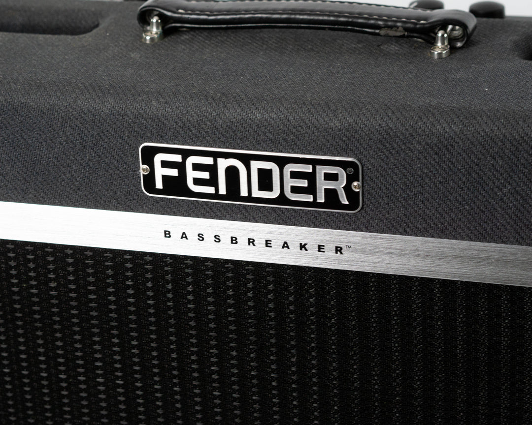 Fender Bassbreaker 18/30 2-Channel 30-Watt 2x12" Guitar Combo