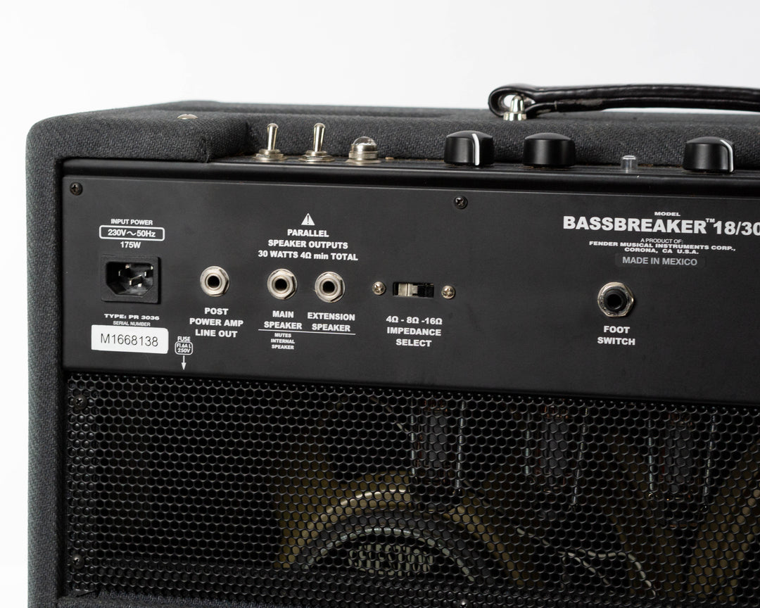 Fender Bassbreaker 18/30 2-Channel 30-Watt 2x12" Guitar Combo