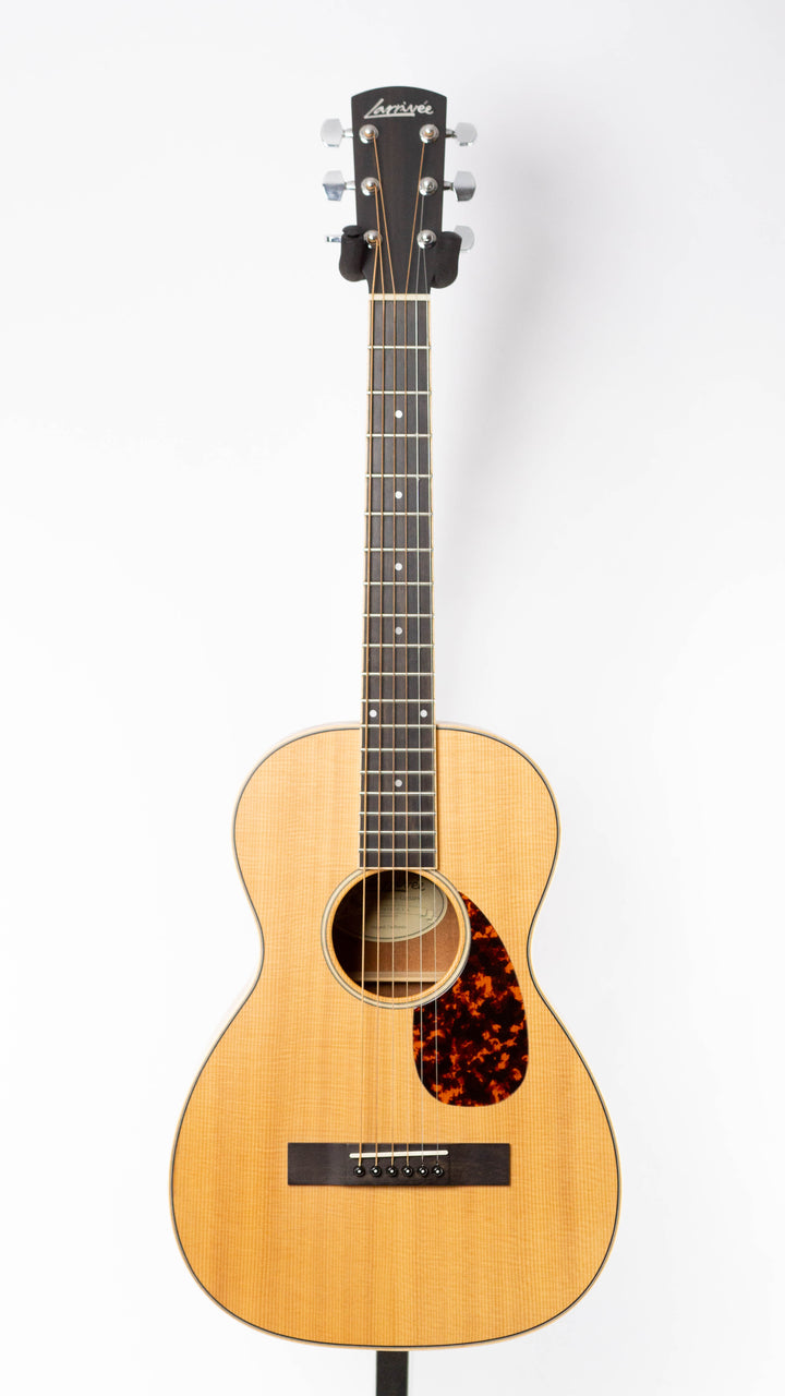 Larrivee P-02E 2017 Natural Satin