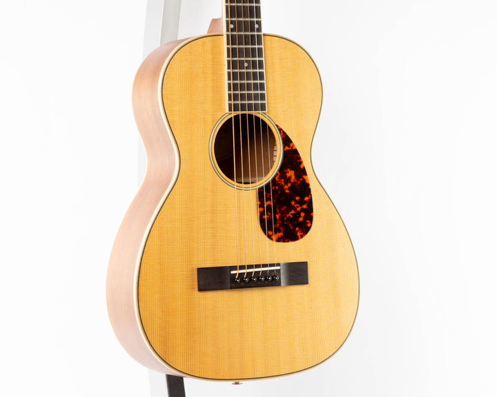 Larrivee P-02E 2017 Natural Satin