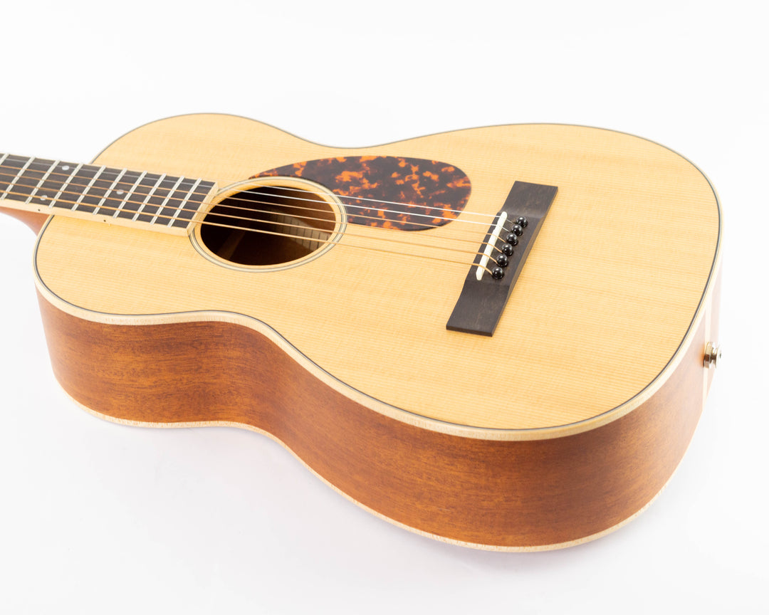 Larrivee P-02E 2017 Natural Satin