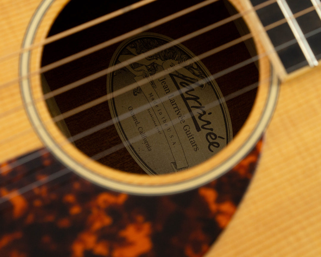 Larrivee P-02E 2017 Natural Satin