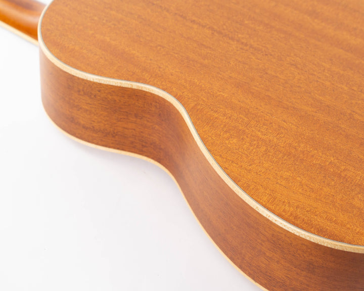 Larrivee P-02E 2017 Natural Satin