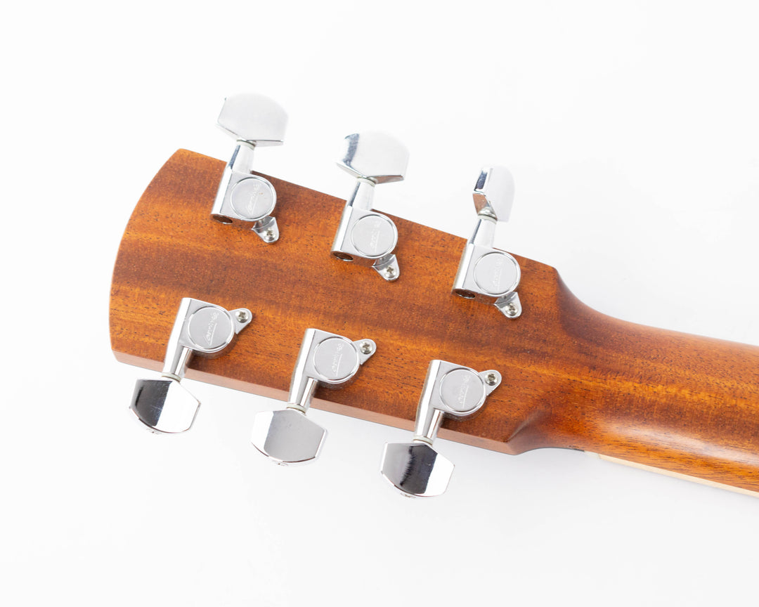 Larrivee P-02E 2017 Natural Satin