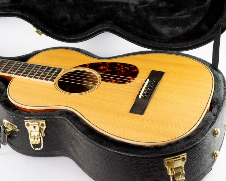 Larrivee P-02E 2017 Natural Satin