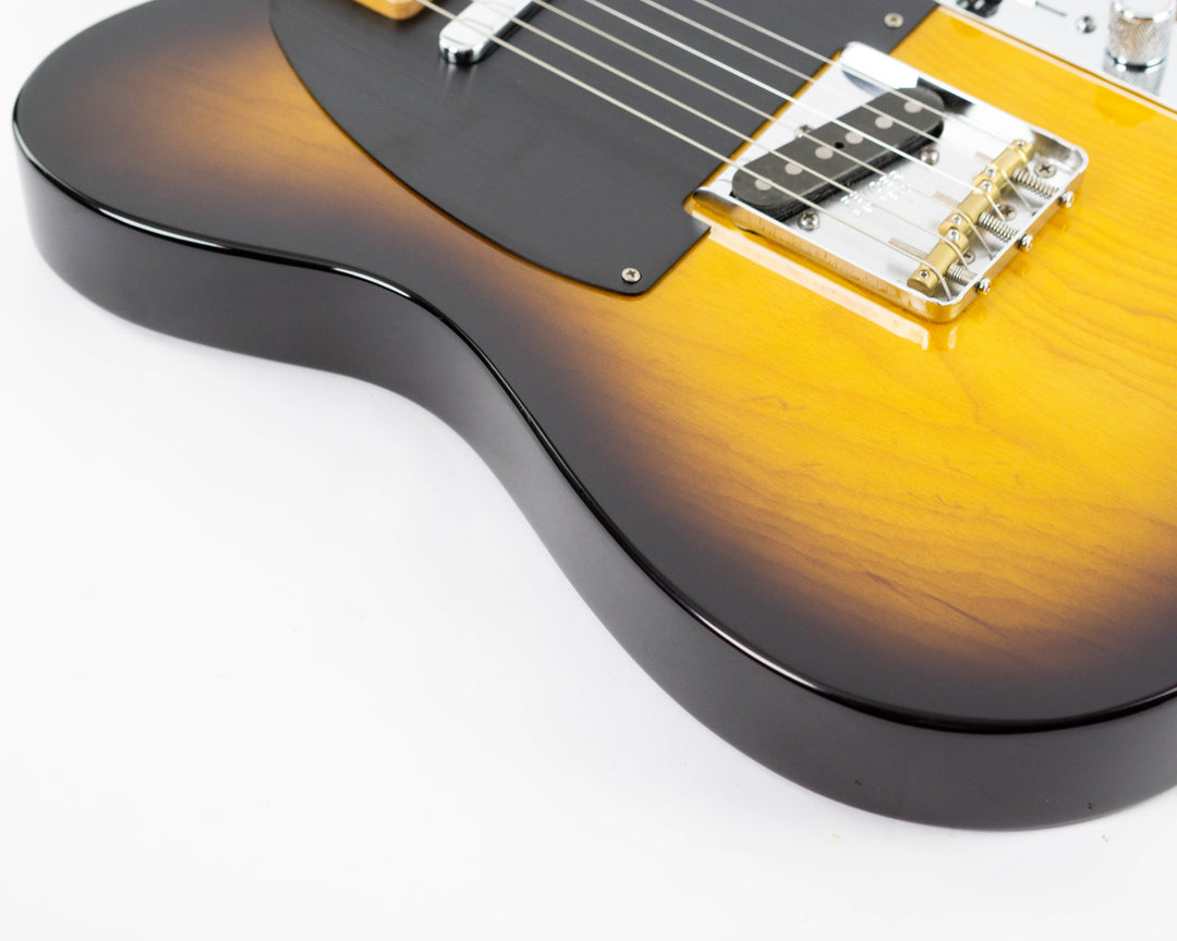 Fender Classic Player Baja Telecaster 2011 2-Colour Sunburst