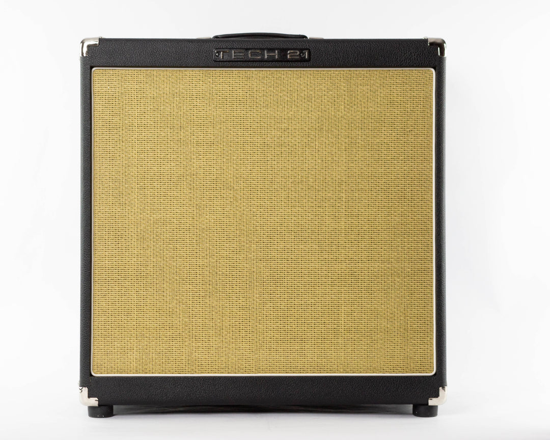 Tech 21 NYC Power Engine 60 4x10 Powered Cabinet