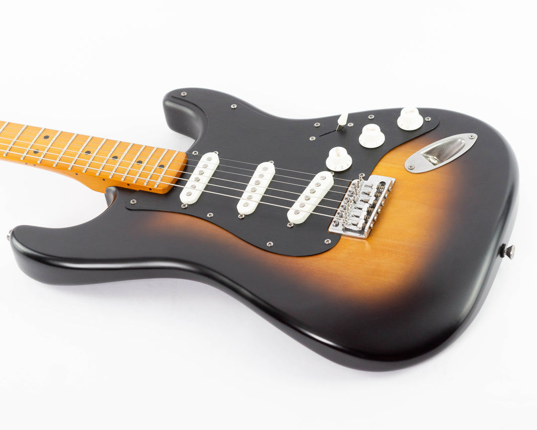 Squier 40th Anniversary Vintage Edition Stratocaster 2022 Satin Wide 2-Colour Sunburst