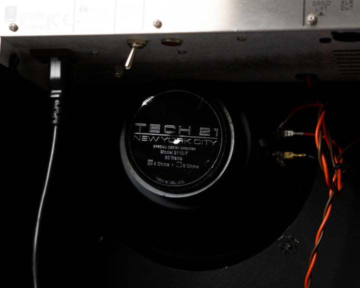 Tech 21 NYC Power Engine 60 4x10 Powered Cabinet