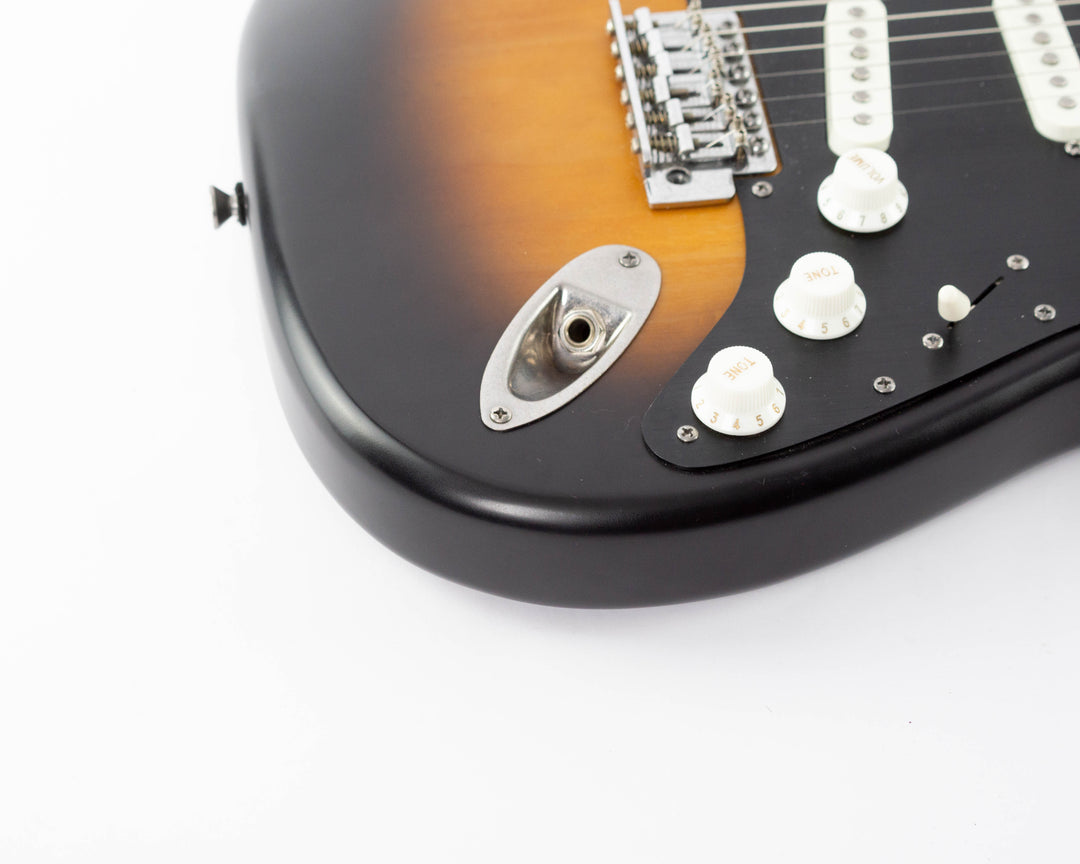 Squier 40th Anniversary Vintage Edition Stratocaster 2022 Satin Wide 2-Colour Sunburst