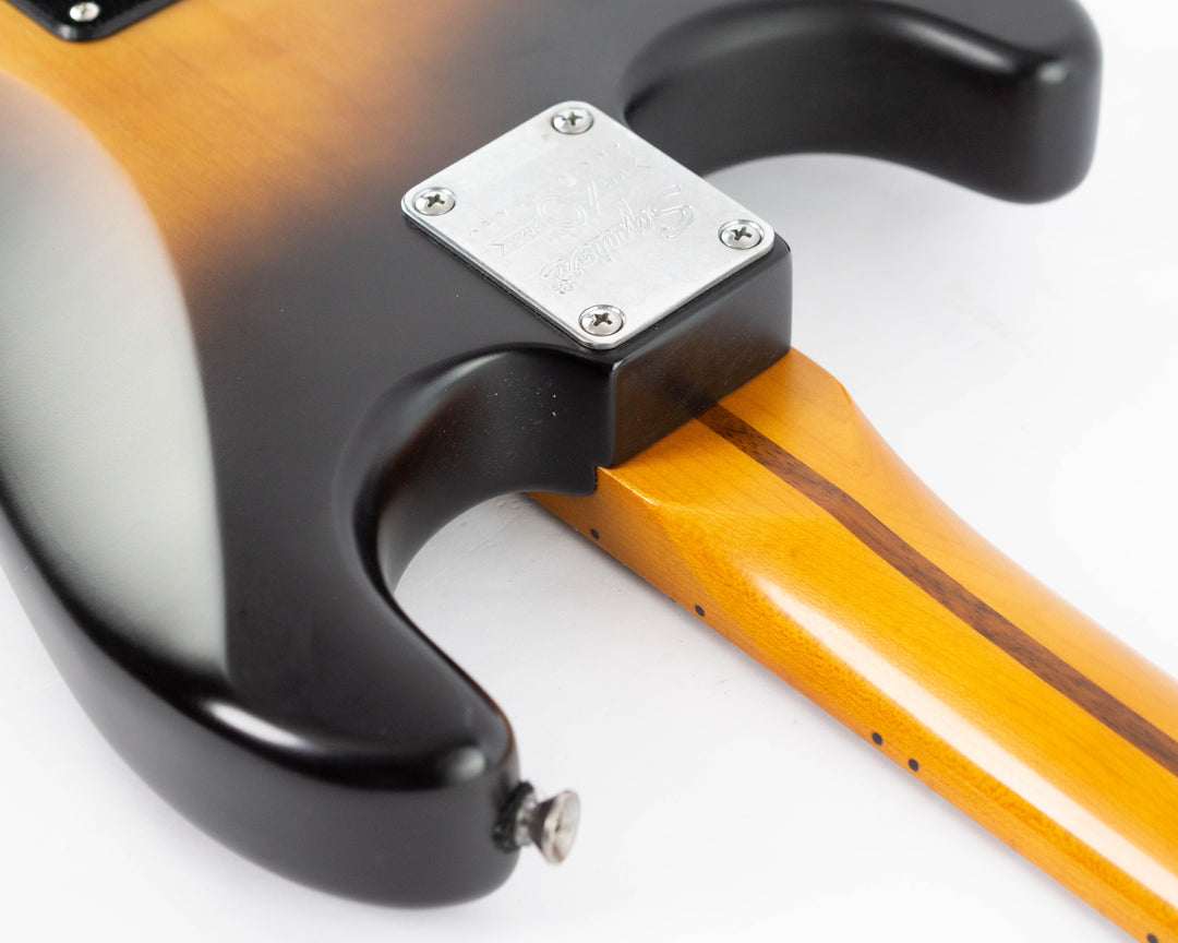 Squier 40th Anniversary Vintage Edition Stratocaster 2022 Satin Wide 2-Colour Sunburst