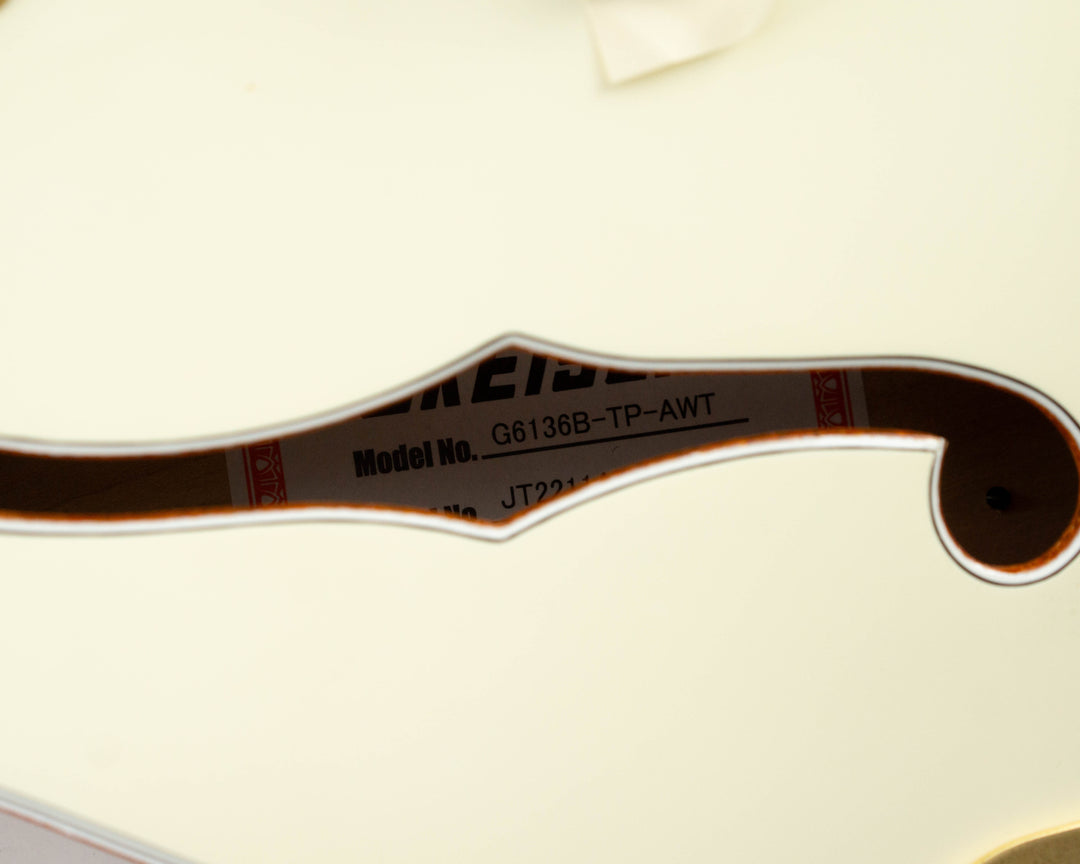 Gretsch G6136B-TP Tom Petersson Signature Falcon Bass 2022 White