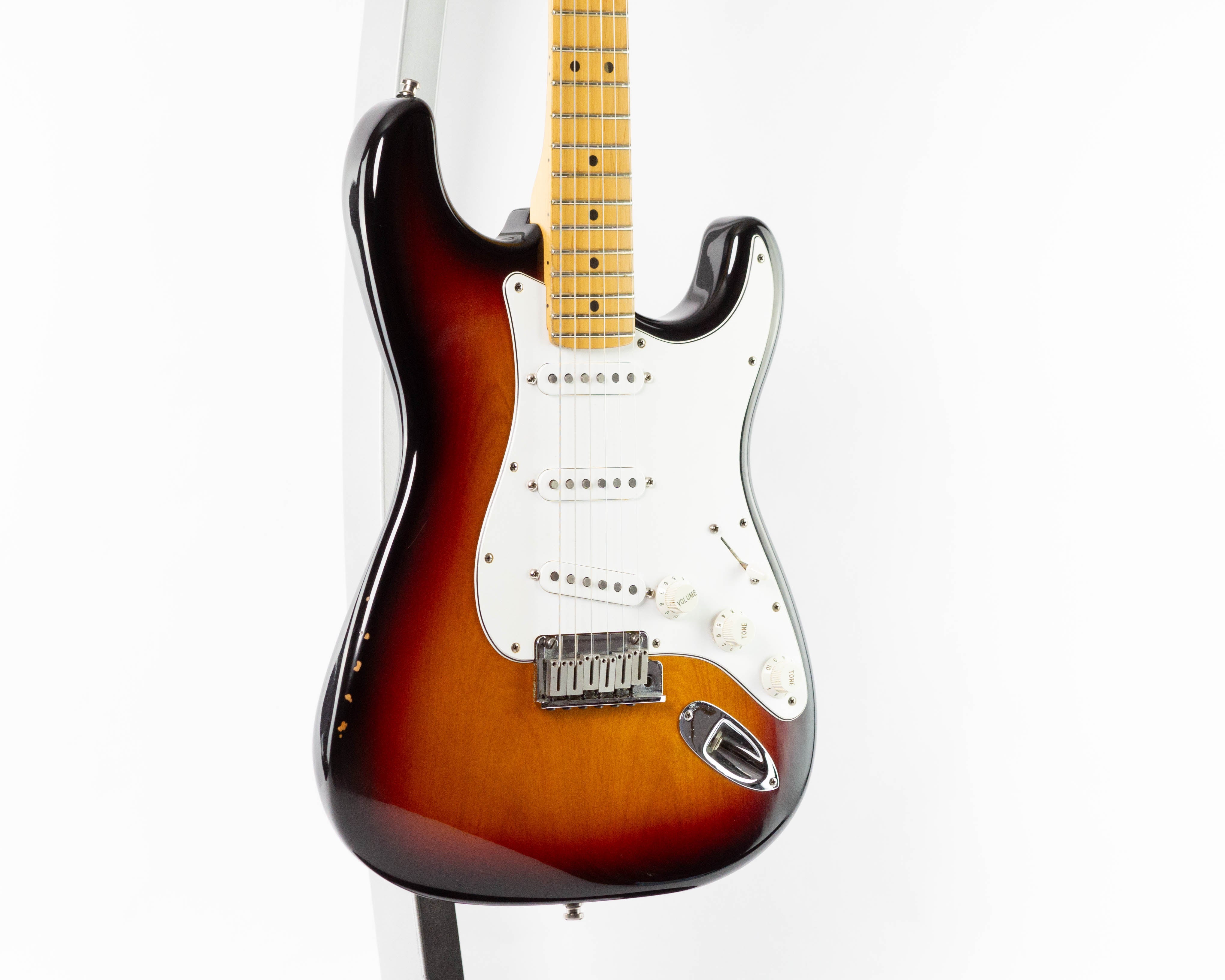 Fender American Standard Stratocaster 1998 3-Colour Sunburst
