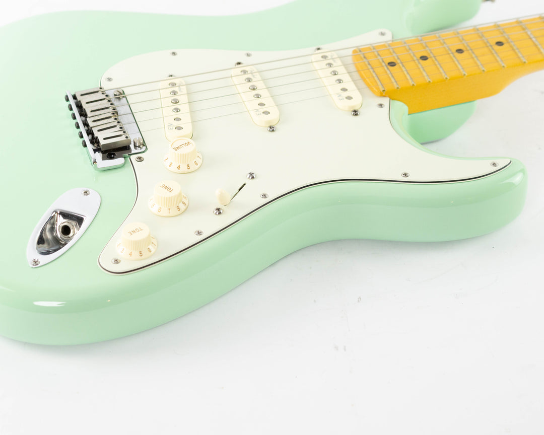 Fender American Deluxe Stratocaster V-Neck 2015 Surf Green